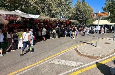 https://majadahondain.es/media/noticias/fotos/pr/2024/10/24/mercadillo-majadahonda_thumb.jpg