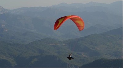 https://majadahondain.es/media/noticias/fotos/pr/2025/06/08/paracaidista_thumb.jpg
