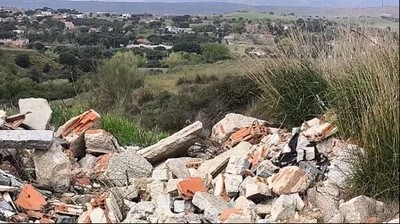 /media/noticias/fotos/pr/2026/05/06/escombros-en-majadahonda_thumb.jpg