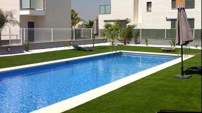 /media/noticias/fotos/pr/2026/05/29/piscina-comunitaria_thumb.jpg